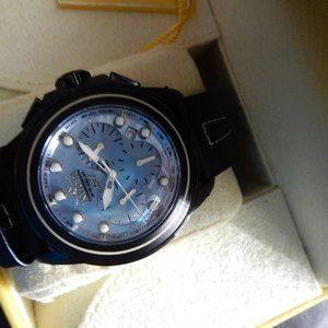 PRICE DROP Christmas Special Invicta Mother Of Pearl Watch NWT ( LAST CALL )